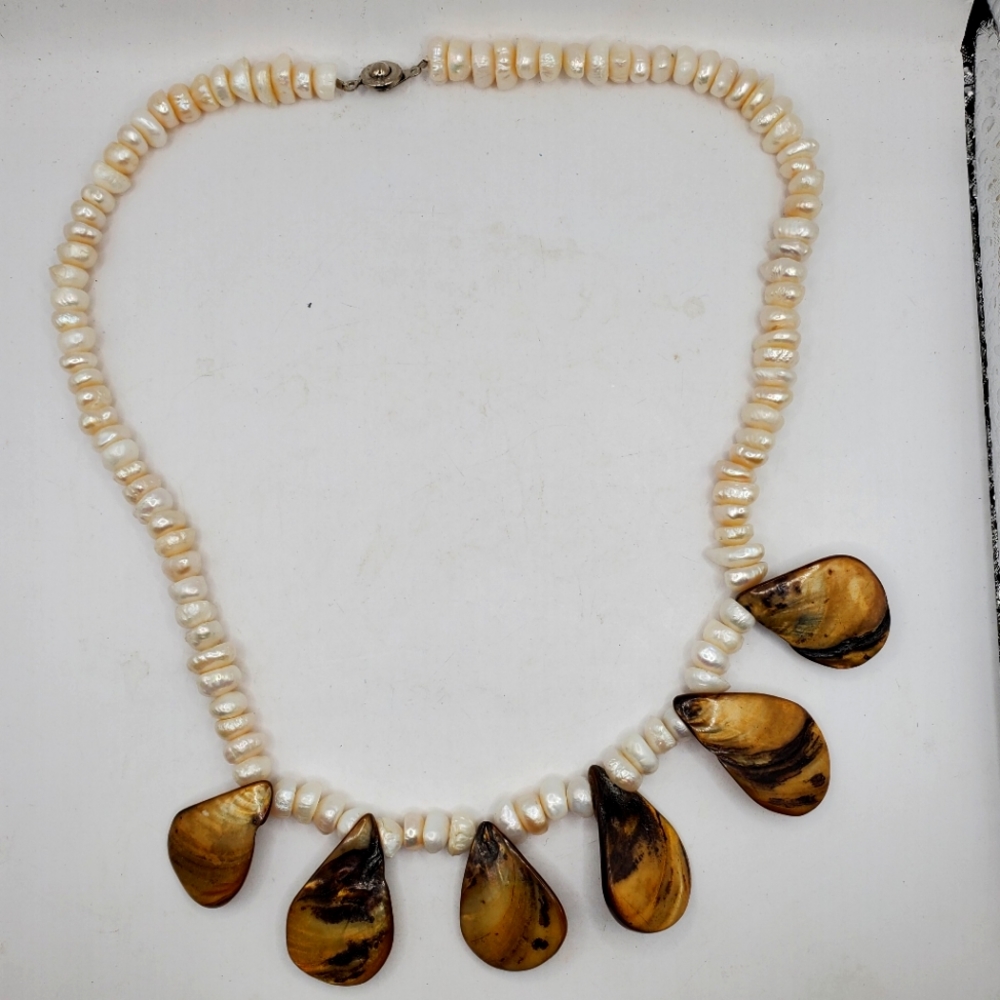 Vintage Teng Yue Fresh Water Pearls and Shells Statement Necklace